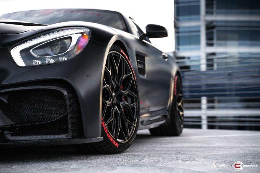 Детали экстерьера Mercedes-AMG GT S by Creative Bespoke 2019 года  (фото 50 из 93)